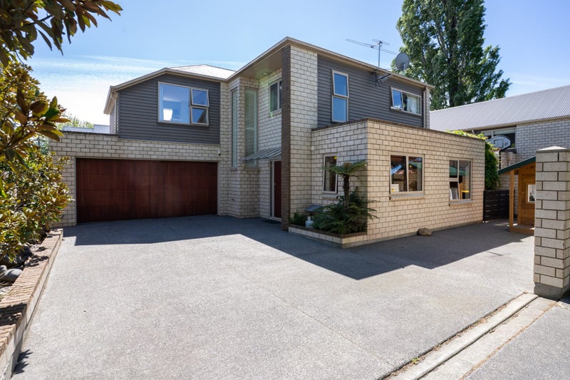 4 Fieldstone Lane, Spreydon, Christchurch - Carousel 1