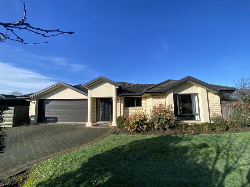 216 Southfield Drive, Lincoln, Lincoln - Carousel 1