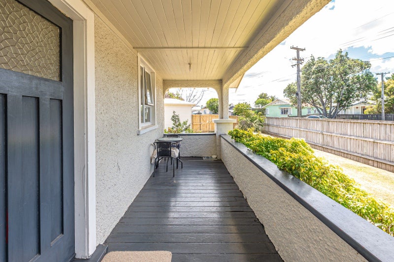 16 Central Avenue, Gonville, Whanganui - Carousel 2