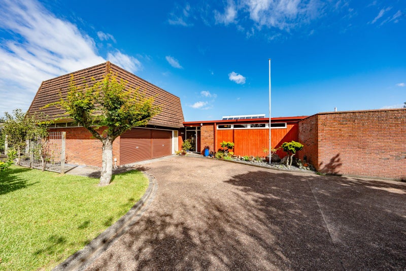 7 Riverina Avenue, Pakuranga, Auckland - Carousel 2