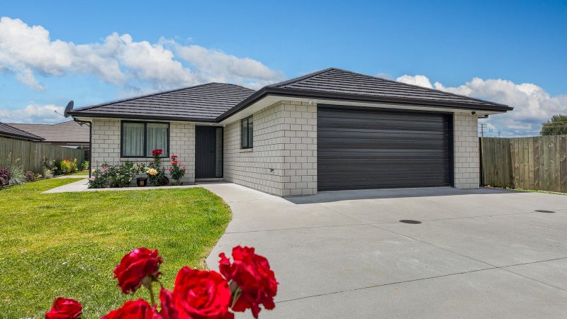 242 Vaughan Road, Owhata, Rotorua - Carousel 1