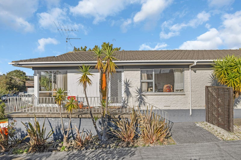 1/50 Stanniland Street, Sunnyhills, Auckland - Carousel 2