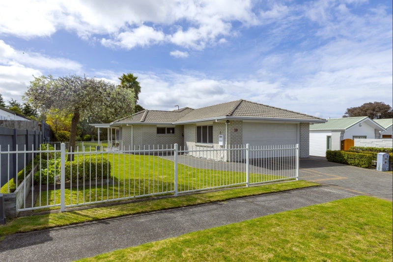 10 Northwood Road, Nukuhau, Taupo - Carousel 1