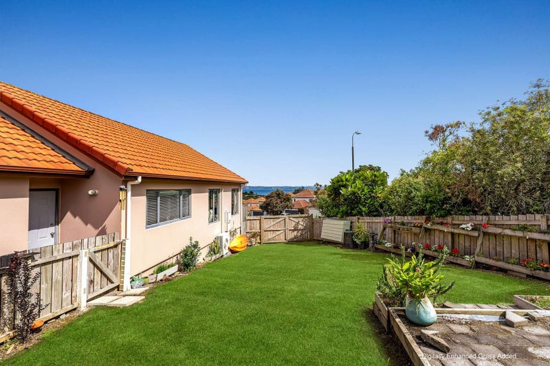 18 Alverna View, GULF HARBOUR, WHANGAPARAOA - Carousel 2