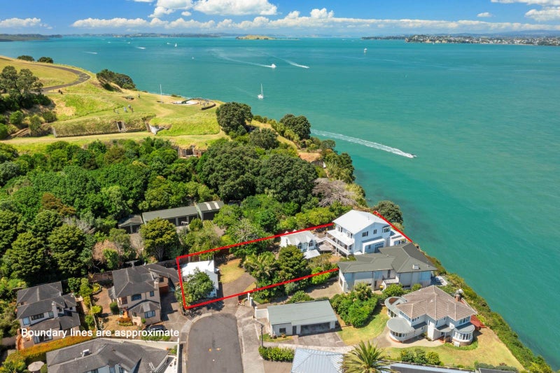 38 Jubilee Avenue, Devonport, North Shore City, Auckland - Carousel 1