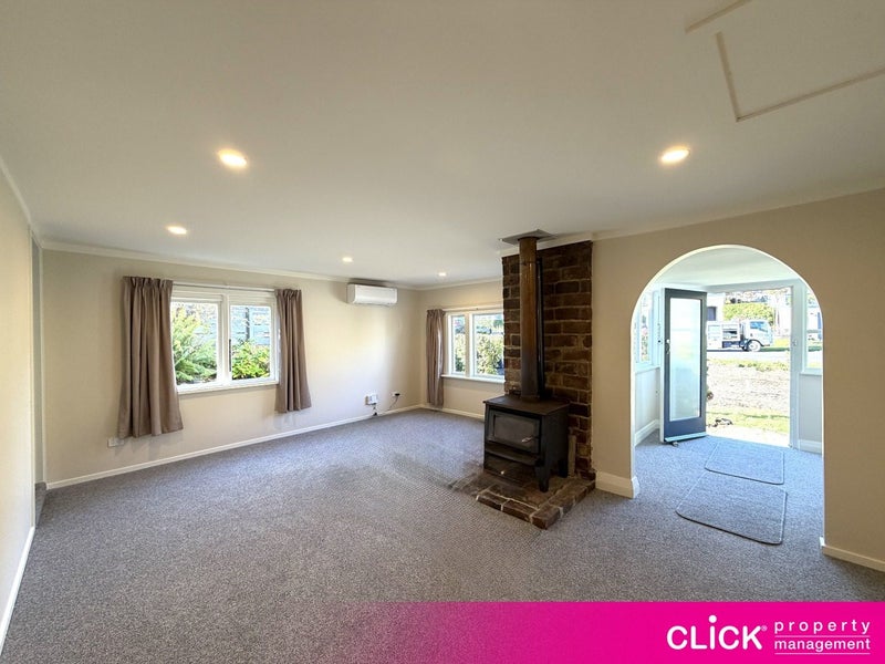 7 Kellas Street, Macandrew Bay, Dunedin - Carousel 2