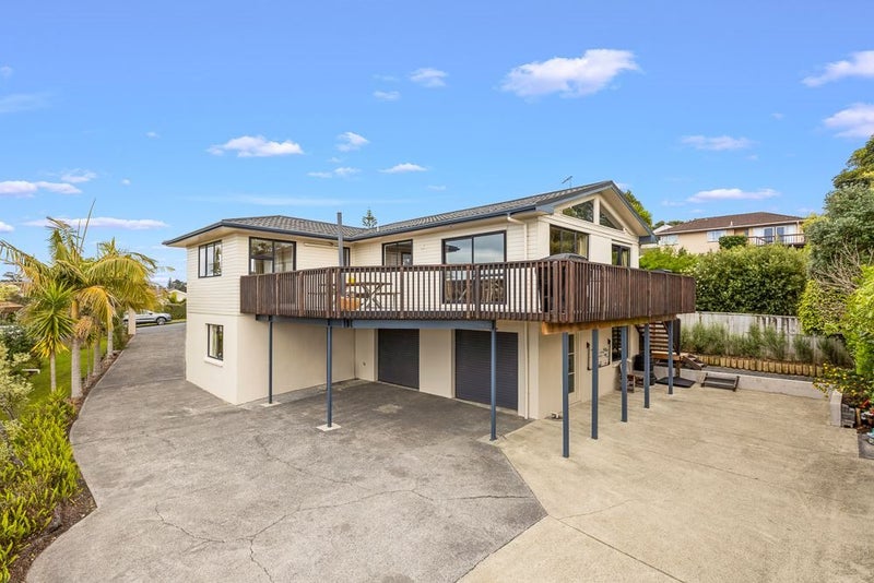 136 Weatherly Road, Torbay, Auckland - Carousel 1