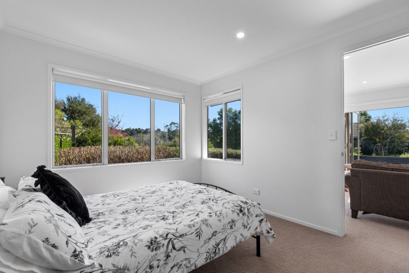 15 Pinasta Place, Tauranga - Carousel 41
