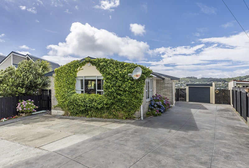9 Admiralty Street, Crofton Downs, Wellington - Carousel 1