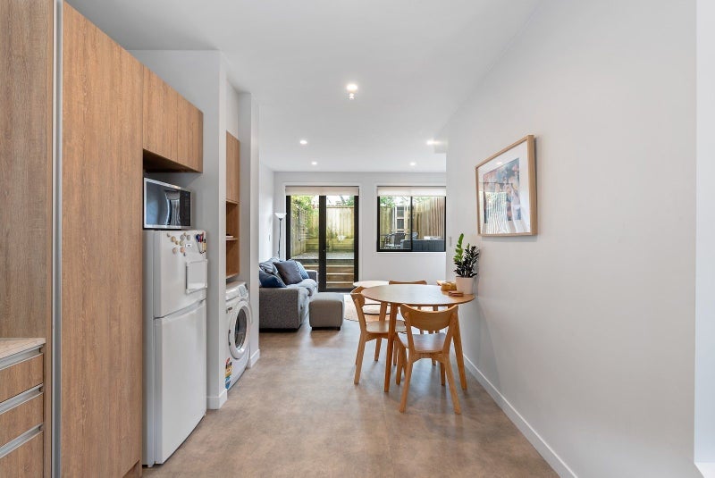4/23 Middleton Road, Johnsonville, Wellington - Carousel 2