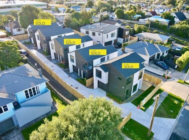 51D Ferndale Road, Mount Wellington, Auckland - Carousel 1