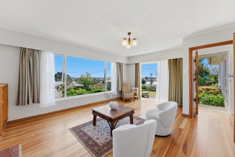 251 Frankley Road, Frankleigh Park, New Plymouth - Carousel 1