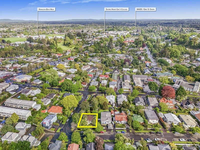 24 Myrtle Street, Hamilton East, Hamilton, Waikato - Carousel 16