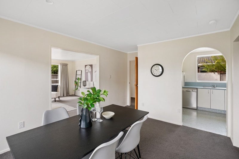 17A Andrew Street, Waikanae - Carousel 2