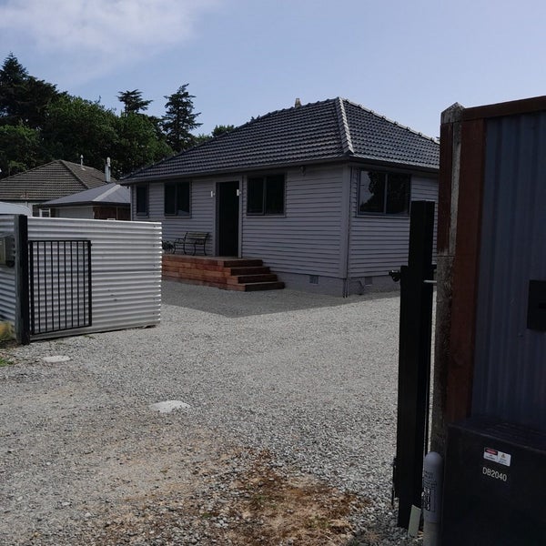 5 Guise Street, Temuka - Carousel 19