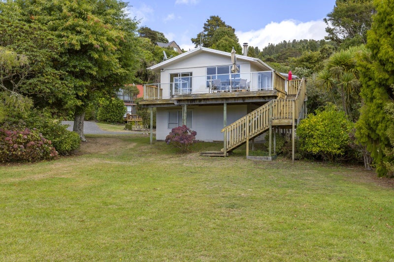 64 Kaiuru Avenue, Pukawa Bay, Tūrangi - Carousel 1