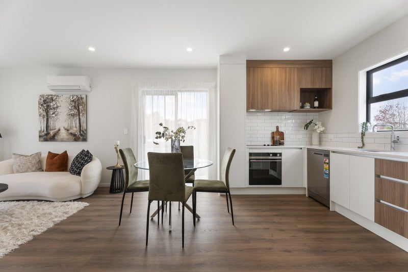 4 Moa Road, Point Chevalier, Auckland City, Auckland - Carousel 2