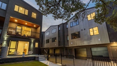 3/11 Huia Road, Point Chevalier, Auckland - Carousel 1