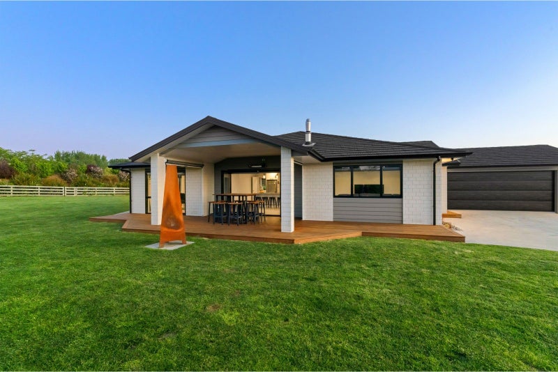 12 Corbin Court, Ohau, Levin - Carousel 2