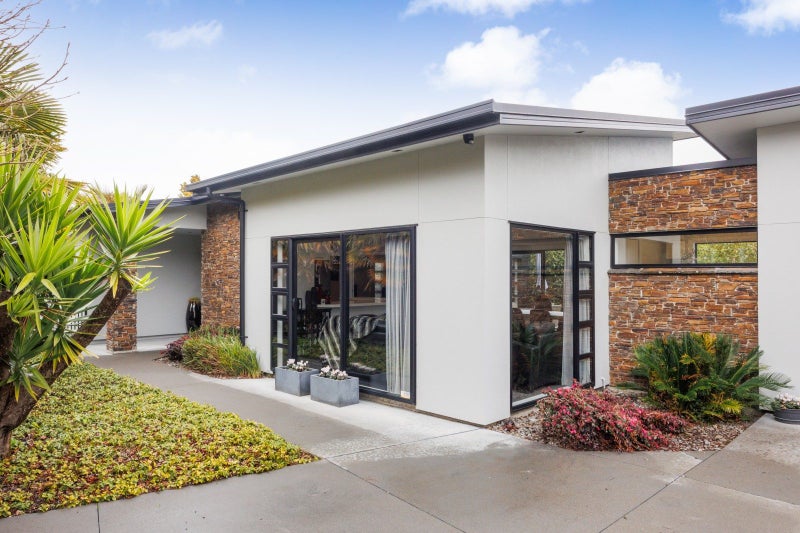 24A Ihaka Street, Hokowhitu, Palmerston North - Carousel 2