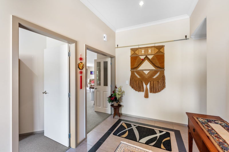 15 Fairway Oaks Dr, Waikanae Beach, Kapiti Coast, Wellington - Carousel 2