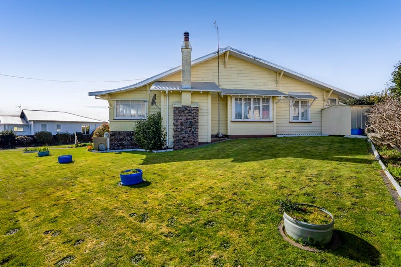 18 Argyle Street, Hawera, Hawera - Carousel 21