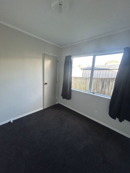 5 Taksan Place, Pukete, Hamilton - Carousel 10