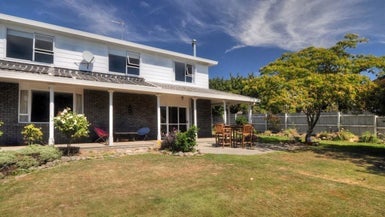 4 Wilson Street, Renwick, Renwick - Carousel 1