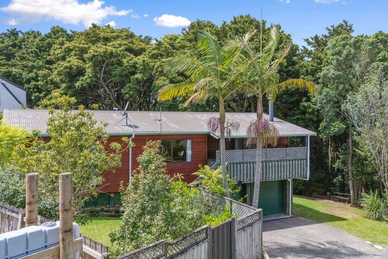 30 Calluna Crescent, Totara Heights, Auckland - Carousel 1