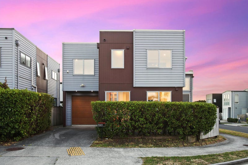 36 Lockheed Street, Hobsonville, Auckland - Carousel 1