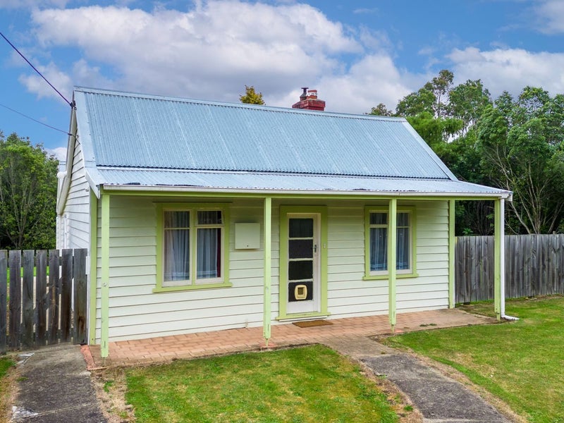 20 Princes Street, Waimate, Waimate - Carousel 19