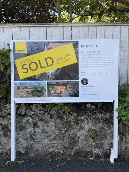 106 Clonbern Road, Remuera, Auckland - Carousel 1