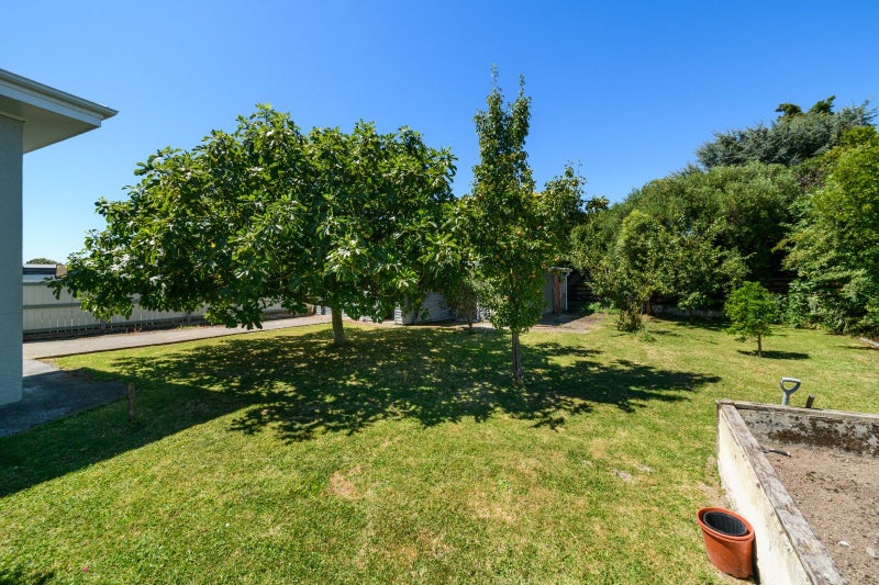 33 Sheffield Street, Awapuni, Palmerston North - Carousel 39