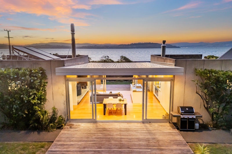 505 Muritai Road, Eastbourne, Lower Hutt - Carousel 1