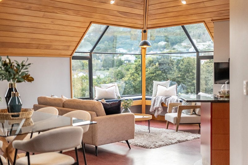 14 Madras Street, Khandallah, Wellington - Carousel 1