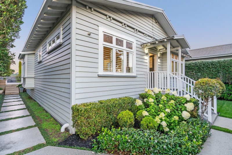 1A Chester Avenue, Westmere, Auckland - Carousel 2