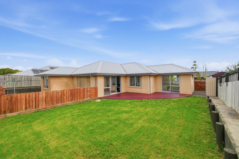 32 Sarikei Avenue, Northwood, Christchurch - Carousel 13