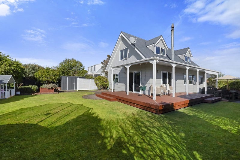 147 Barrett Road, Whalers Gate, New Plymouth - Carousel 1