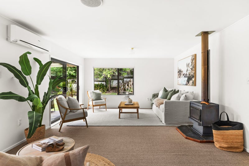 2/23 Reeve Drive, Havelock North, Havelock North - Carousel 1