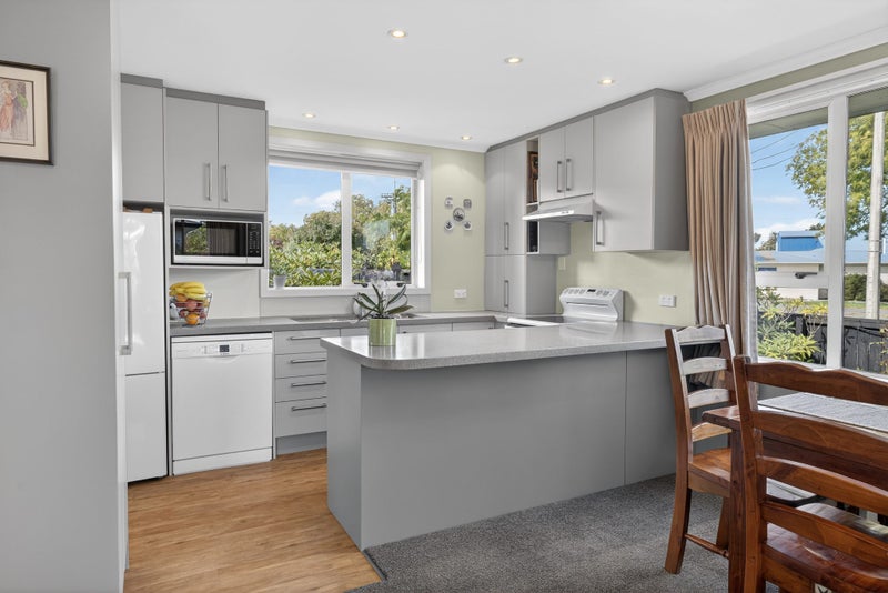 208 Condell Avenue, Papanui, Christchurch - Carousel 2