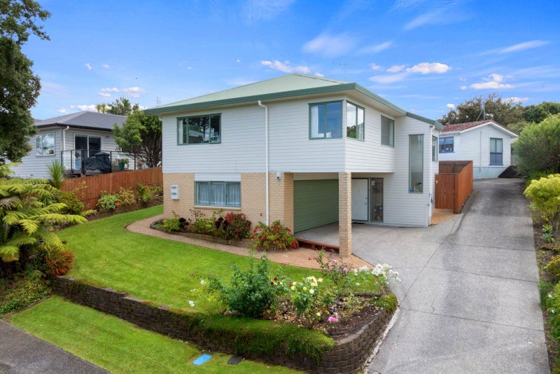1/21 Peach Road, Glenfield, Auckland - Carousel 1