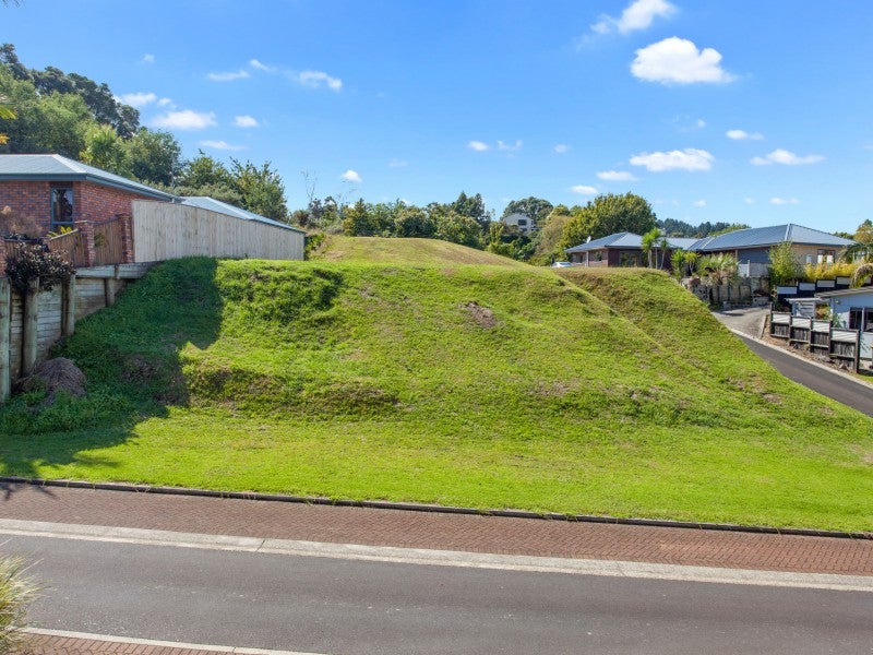 10 The Fairway, Whakatane, Whakatāne - Carousel 2