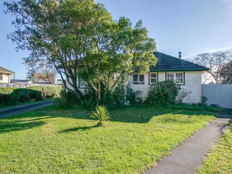 16 Fleming Crescent, Maraenui, Napier - Carousel 1