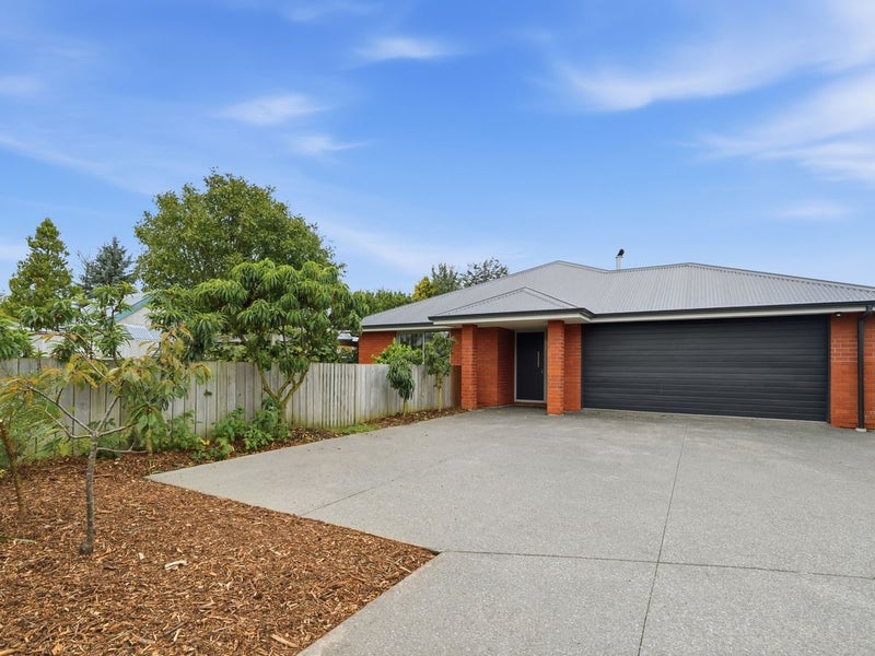 11 Walter Place, Kirwee - Carousel 1