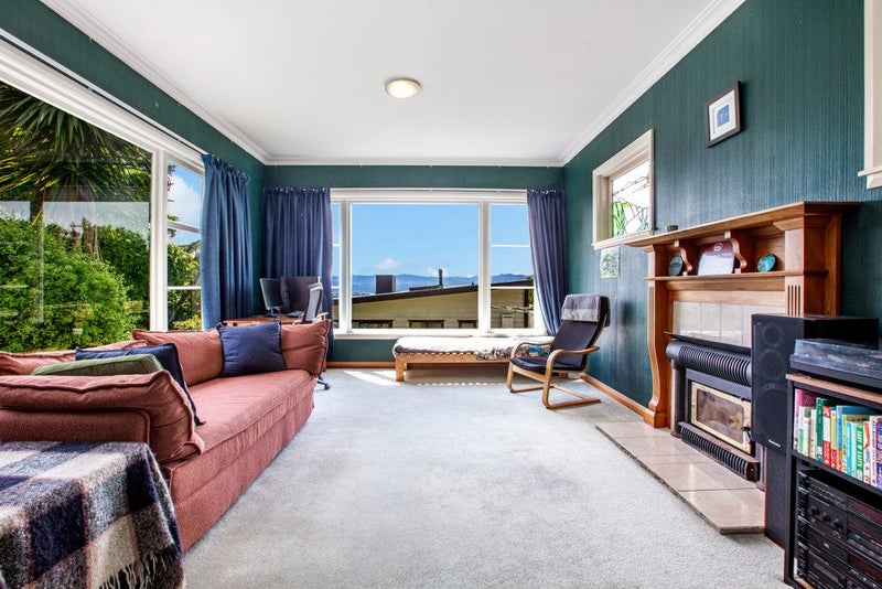 46 Mana Street, Vogeltown, Wellington - Carousel 2