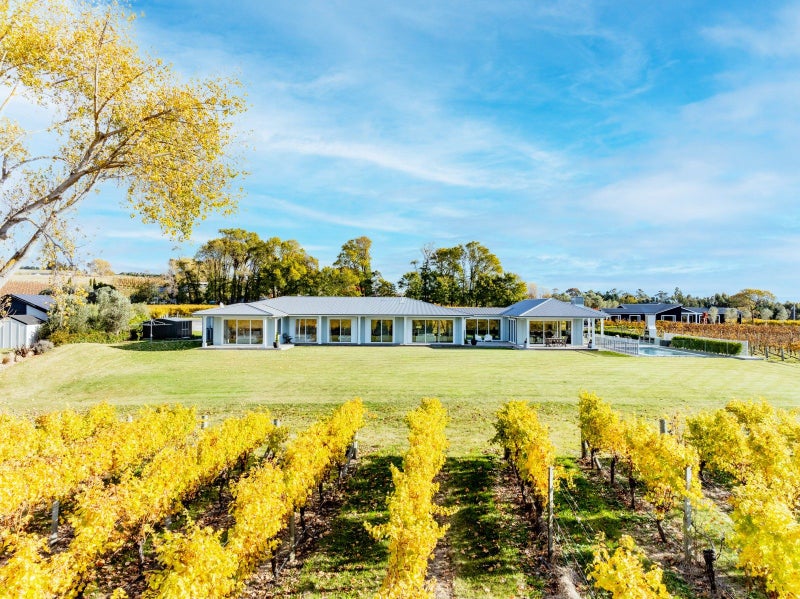 34 Side Road, Hastings - Carousel 1