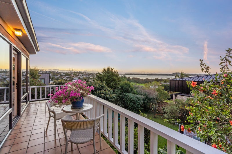 30B Takitimu Street, Orakei, Auckland - Carousel 1