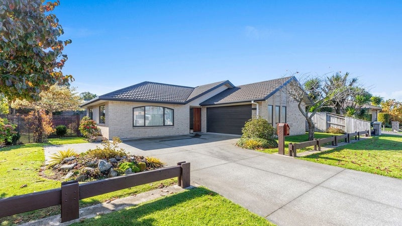 36 Glenmonarch Place, Pyes Pa, Tauranga - Carousel 1