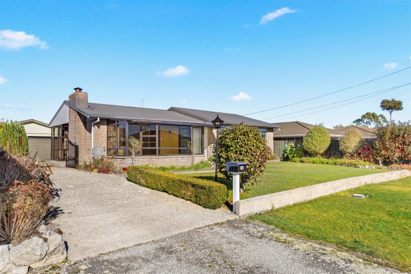 38 Lyndhurst Street, Westport, Westport - Carousel 1