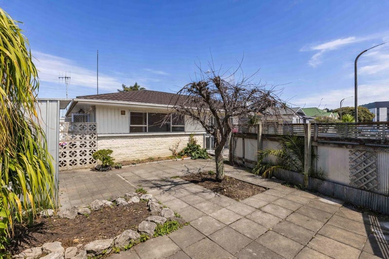 1/31 Wellesley Road, NAPIER SOUTH, NAPIER - Carousel 2